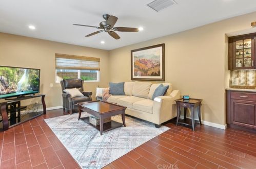 752 Fairway Ln, Anaheim CA  92807-4802 exterior