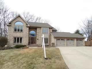 16132 Twin Oak Ct, Romeoville, IL 60491-8714