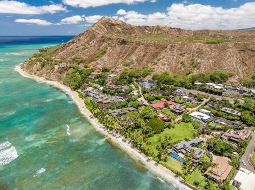 3707 Diamond Head Rd, Honolulu HI  96815-4719 exterior