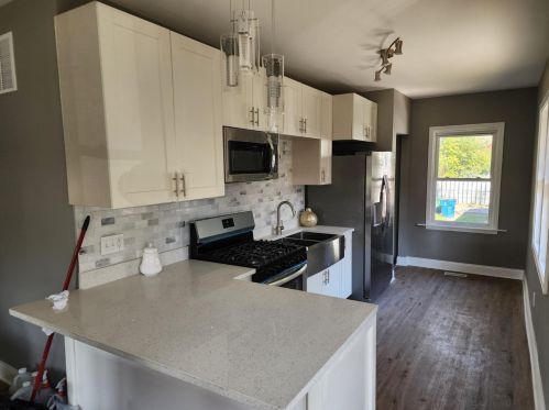 925 Lyons St, Hammond IN  46320-2514 exterior