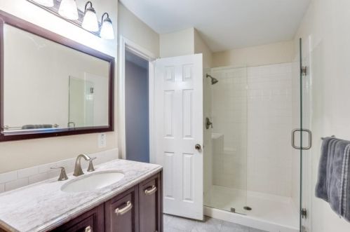 2104 Alto Ave, Carrollton TX 75007-2231 exterior