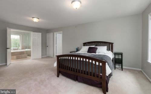 152 Butler Rd, Princeton NJ  08540-8503 exterior