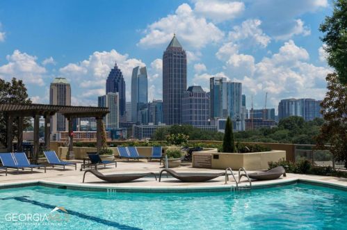 270 17th St, Atlanta GA  30309-3324 exterior