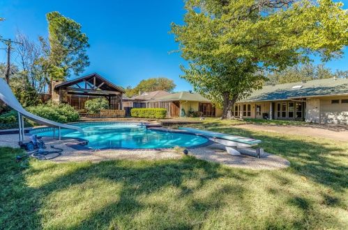 6248 Dilbeck Ln, Dallas TX  75240-5350 exterior