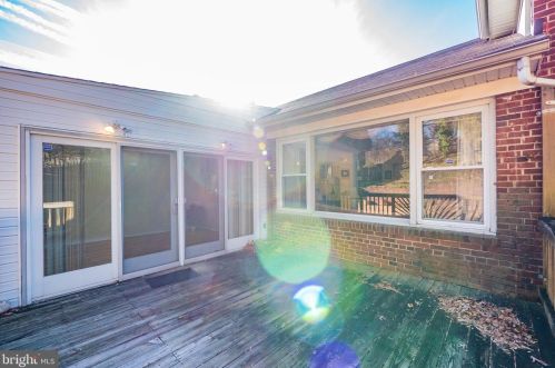 8921 2 Ave, Silver Spring MD 20910-2149 exterior