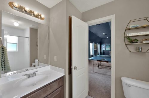9010 Willow Spg Ln, Conroe TX  77302-3496 exterior