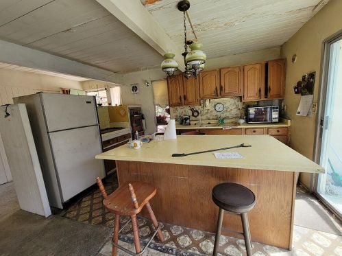 2197 Jacques Dr, Palm Springs, CA 92262-3114
