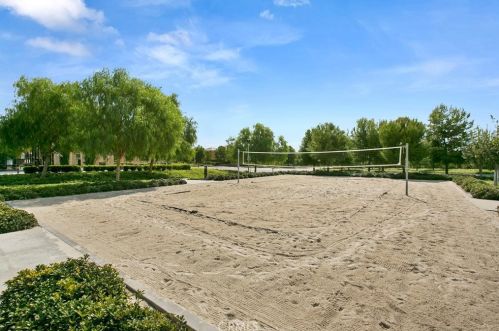 66 Rembrandt, Irvine CA  92620-7314 exterior