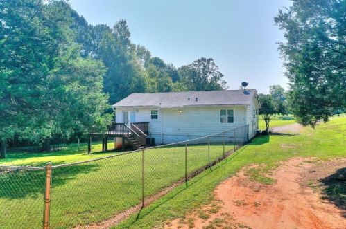 3850 Sims Bridge Rd, Monroe GA  30656-3768 exterior