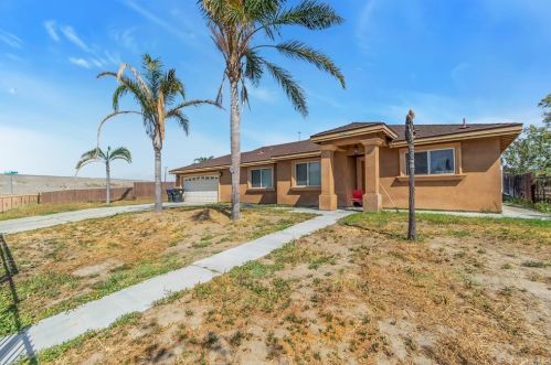 2382 Donald St, San Bernardino, CA 92407-6475