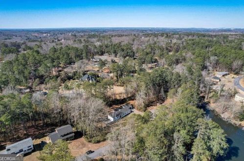 4265 Hidden Valley Dr, Atlanta GA  30349-1837 exterior