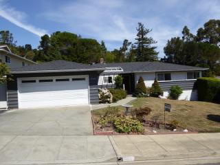 2808 Trousdale Dr, Burlingame, CA 94010-5751