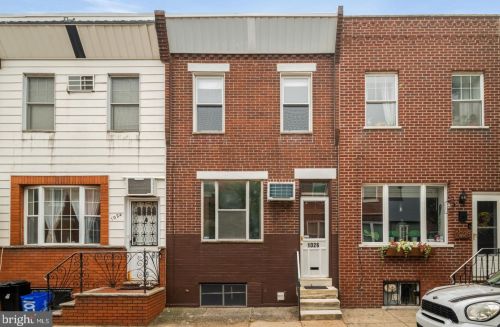 1026 Daly St, Philadelphia, PA 19148-3009