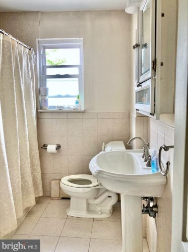 2706 10th St, Philadelphia PA 19148-5006 exterior