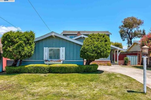 26958 Lauderdale Ave, Hayward, CA 94545-3426