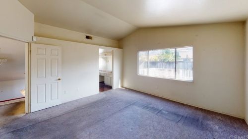 13052 April Dr, Riverside CA  92503-0933 exterior