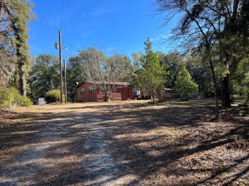 730 Glaze Ln, Shulerville, SC 29453-3227