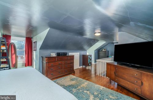 143 Orange St, Carlisle PA 17013-2229 exterior