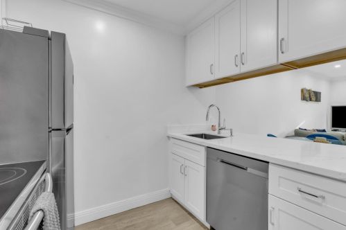3157 Shelter Creek Ln, San Bruno, CA 94066-3801