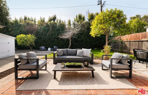 728 26th St, Santa Monica CA  90402-3150 exterior