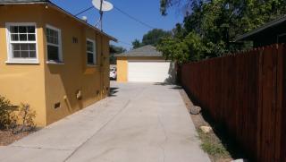 1323 Chapman Ave, Orange CA  92866-2218 exterior
