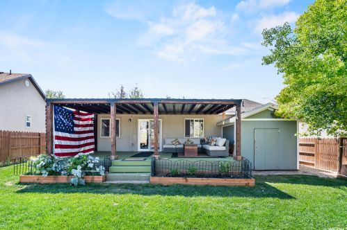 802 Saddle Dr, Oakley, UT 84055-2105