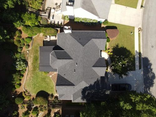 1079 Queensgate Dr, Smyrna GA  30082-6400 exterior
