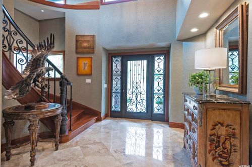 10188 Dimple Dell Ln, Sandy UT 84092-4505 exterior