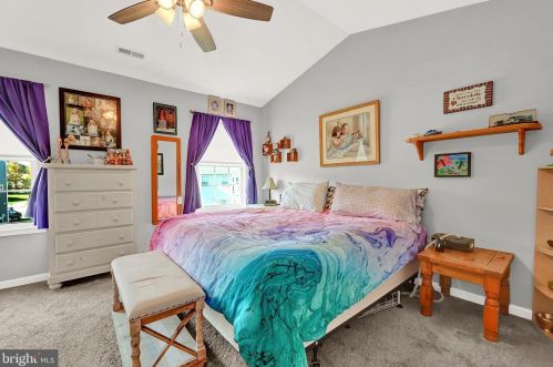 134 Overlook Dr, Hanover PA  17331-9136 exterior