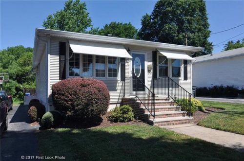 25 Compton St, Providence, RI 02908-1909