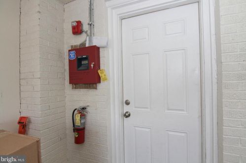 1945 61 St, Philadelphia PA 19142-0014 exterior