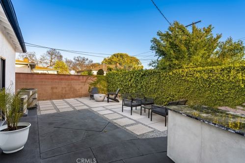 16802 Casimir Ave, Torrance CA  90504-2804 exterior