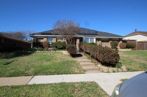 909 Matilda Dr, Plano TX  75025-3523 exterior