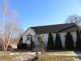9 Charles Henry Way, Seabrook, NH 03874-4048