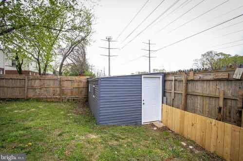 1005 Fairview Ave, Silver Spring MD  20912-5976 exterior