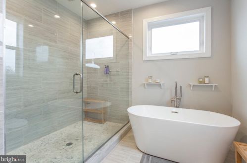 1243 24th St, Philadelphia PA  19121-4820 exterior