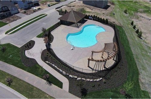 9340 Compass Pointe Rd, Saint Paul MN  55129-5513 exterior