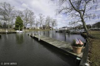 1026 Shore Acres Rd, Arnold MD  21012-1742 exterior