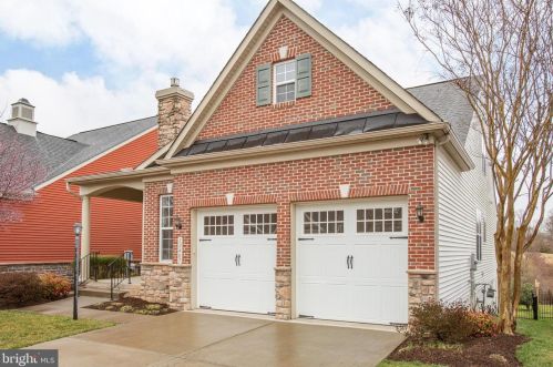 12407 Regiment Ln, Fredericksburg, VA 22407-5204