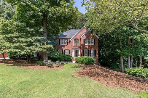 3933 Halisport Dr, Kennesaw, GA 30152-4078