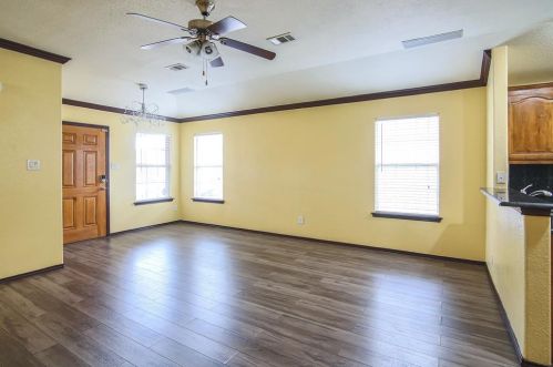 2124 Charmion Ln, Fort Worth TX  76131-1607 exterior