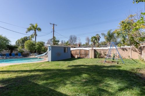 1391 2nd Ave, Upland CA  91786-3223 exterior