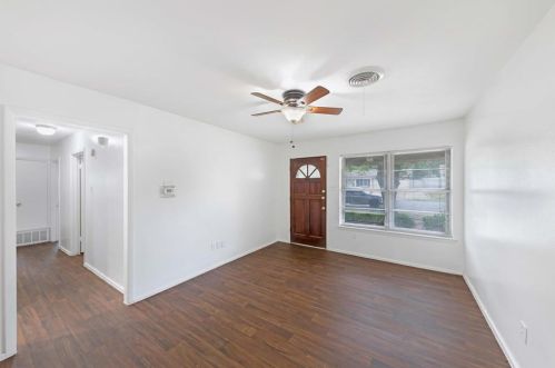 2717 Wesleyan Dr, Irving TX  75062-7197 exterior