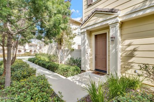 3234 Ventura Rd, Oxnard, CA 93036-5459