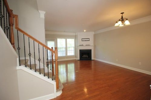2280 Limehurst Dr, Atlanta GA  30319-5726 exterior