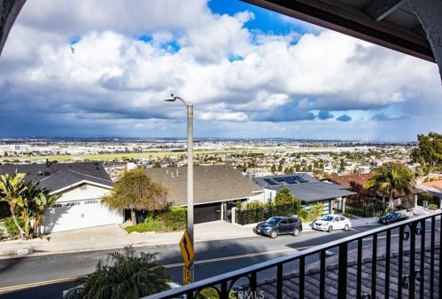 4028 Paseo De Las Tortugas, Torrance, CA 90505-6324