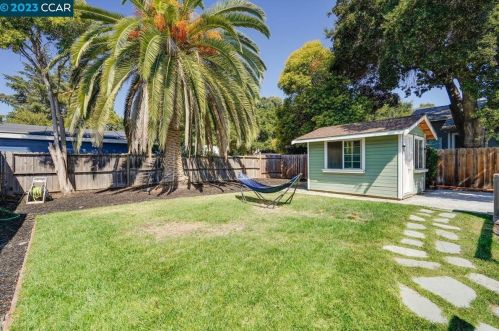 2939 Concord Blvd, Concord CA  94519-2610 exterior