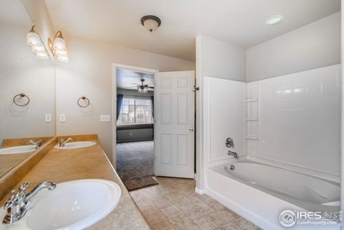 3945 Heatherwood Cir, Loveland CO 80534-2852 exterior