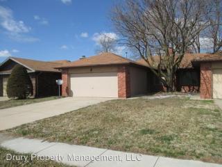 517 Redwood St, Springfield MO  65807-5128 exterior