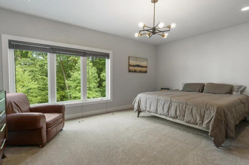 2996 Hermance Dr, Atlanta GA  30319-2735 exterior